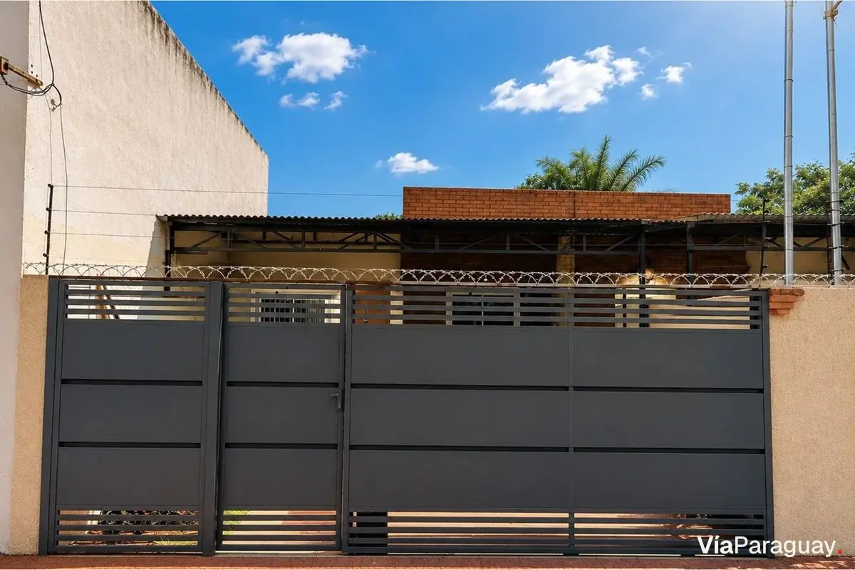 Chalet for sale in Isla Aranda, Limpio