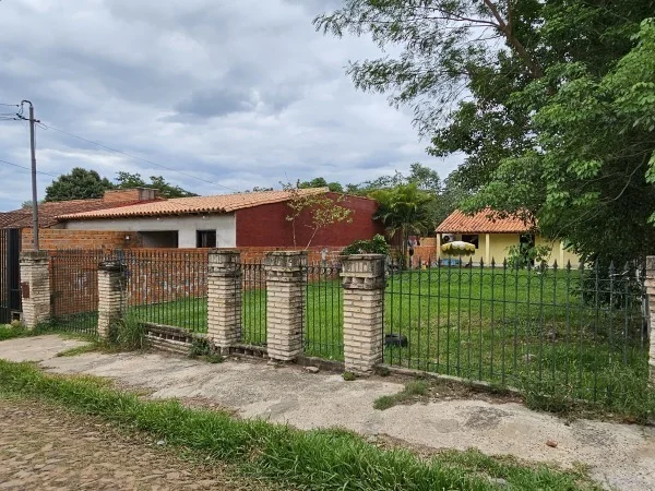 Chalet en venta en Mariano Roque Alonso, Arecaya