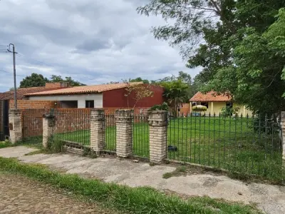 Chalet en venta en Mariano Roque Alonso, Arecaya