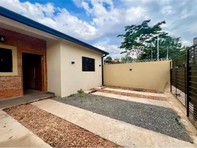 Casa à venda em San Lorenzo, Barrio Lérida