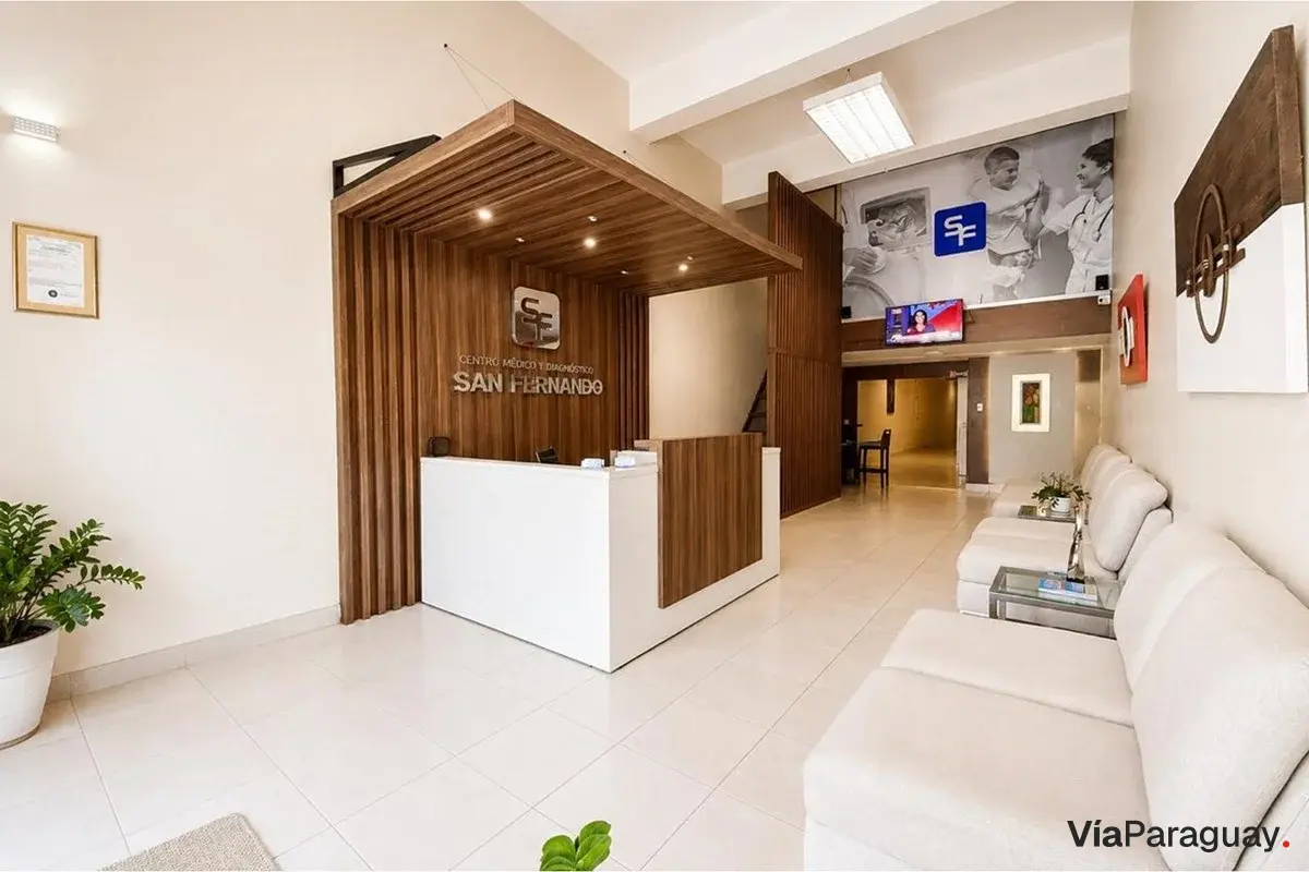 Equipped clinic for rent in Fernando de la Mora