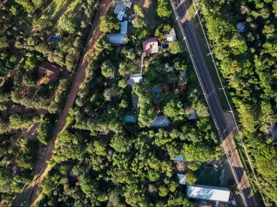 Complexo de hospedagem e gastronomia à venda em Altos