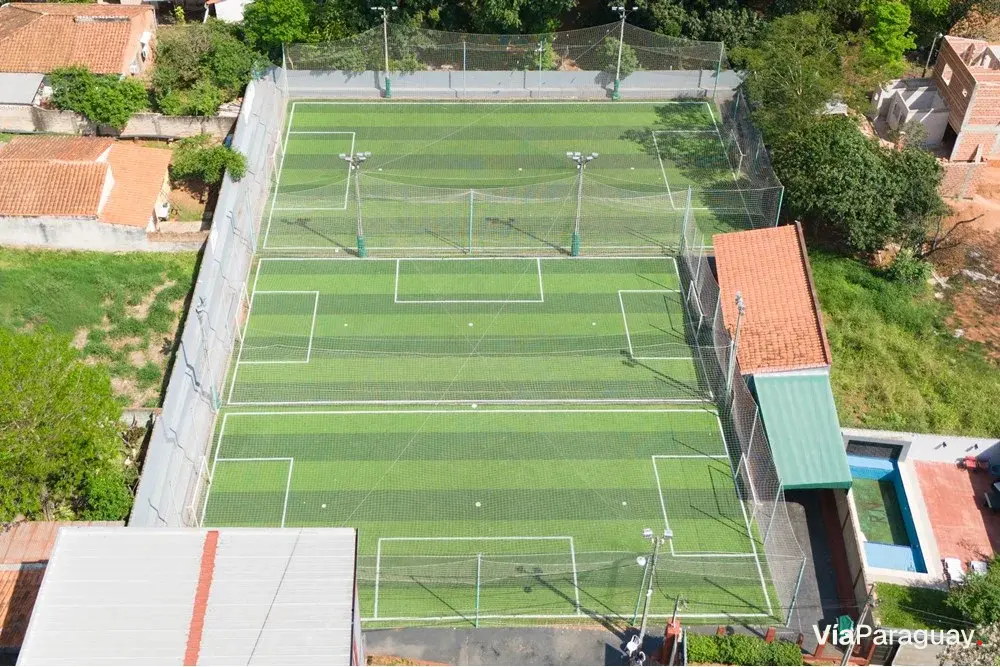Complexo esportivo à venda em Ñemby, Central