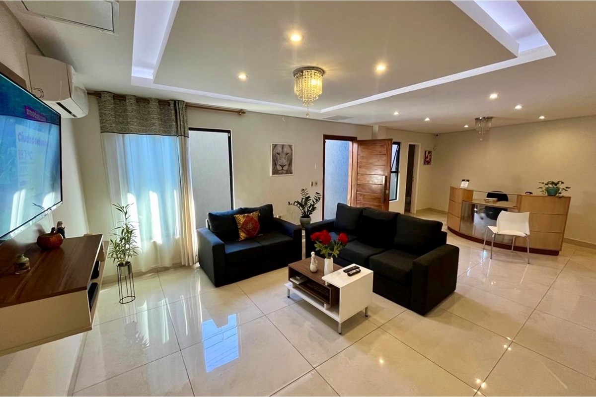 Consultório para alugar em Villa Ofelia, Fernando de la Mora