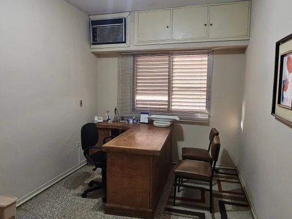 Consultorio equipado en alquiler en Edificio Coomecipar, Asunción
