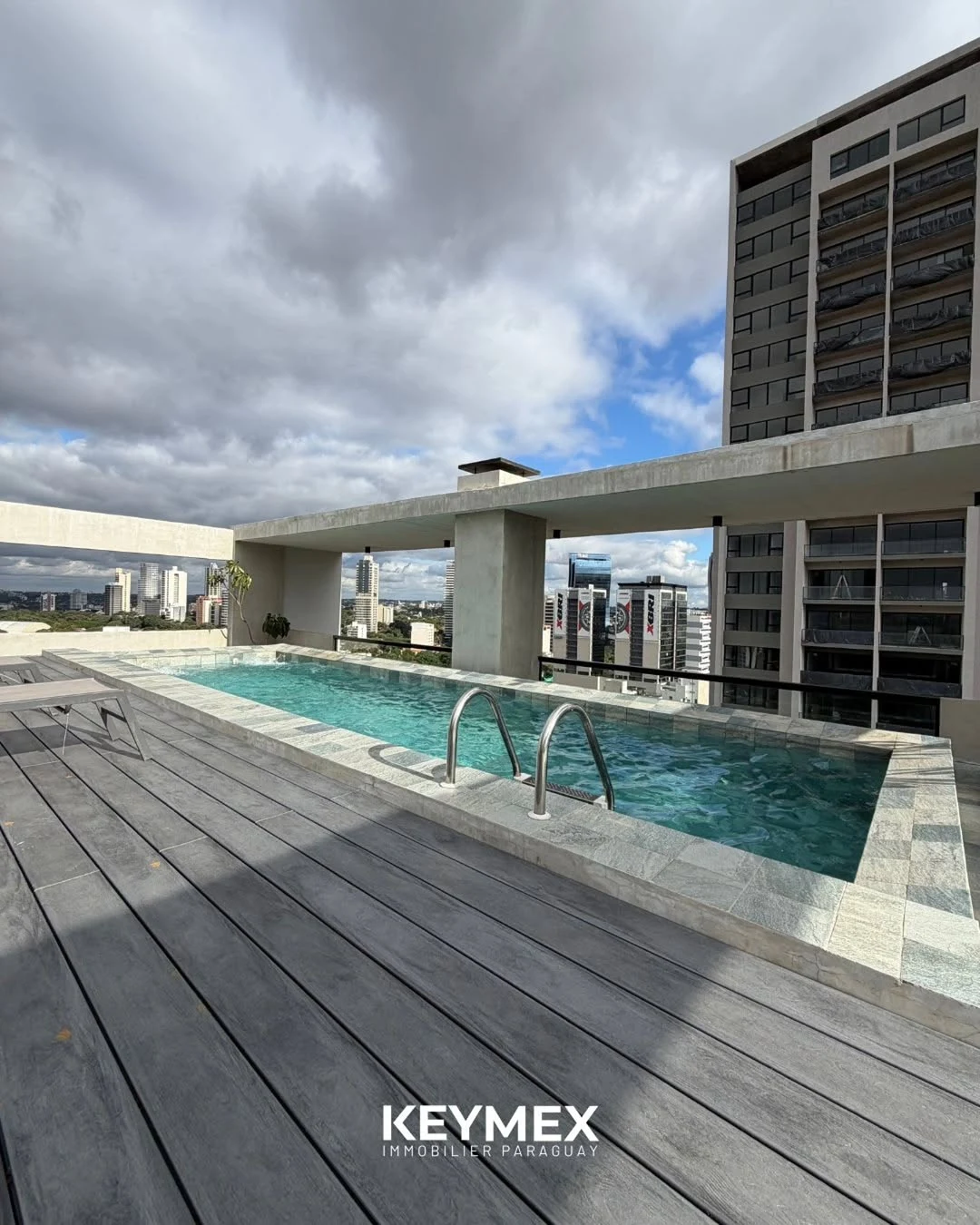 2-bed brand-new apartment in Punto Molas Building — Villa Morra, Asunción