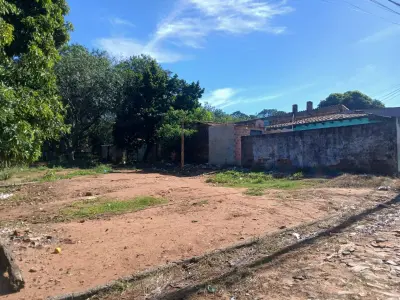 Quatro terrenos contíguos à venda no bairro Naranjaty, San Antonio