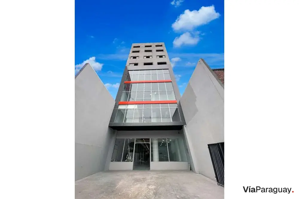 Apartamento novo com 1 dormitório à venda em Pettirossi