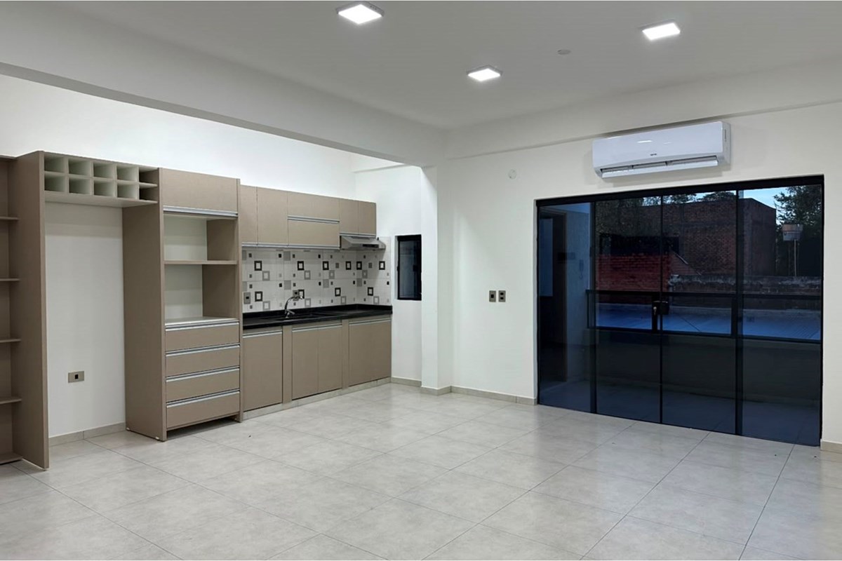 Apartamento novo para alugar em San Isidro, Encarnação