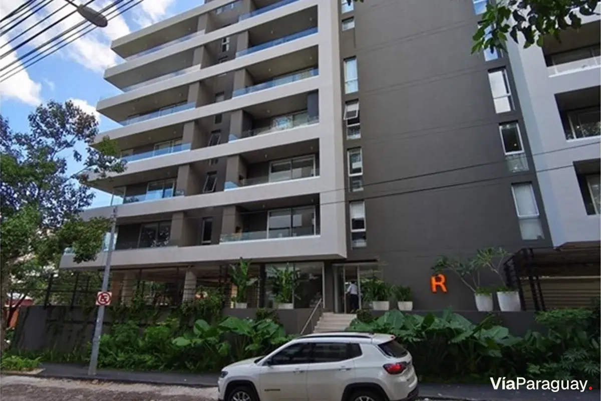 Apartamento novo para alugar em Villa Morra, Assunção