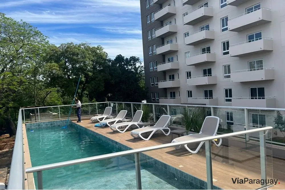 Departamento a estrenar en venta en Luque, 70 m²