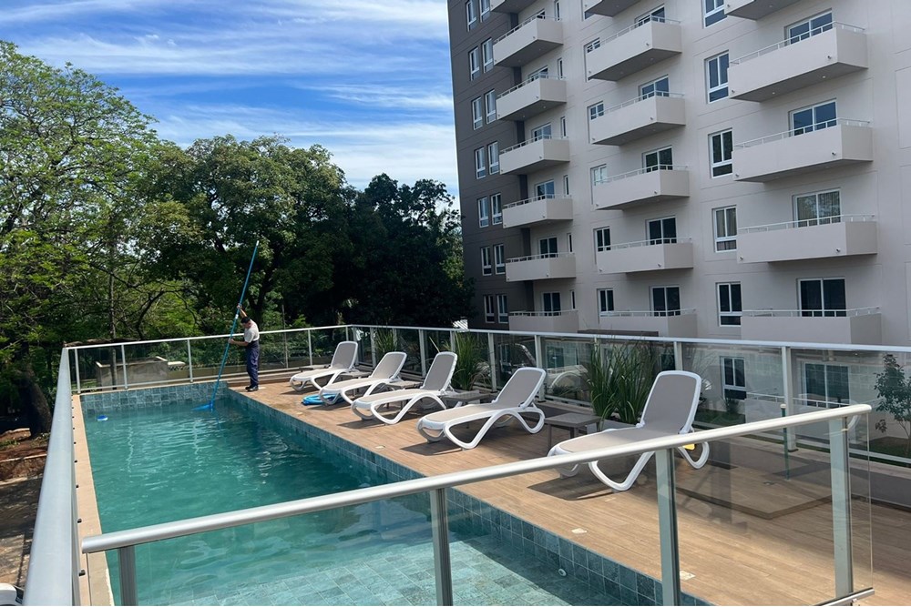 Departamento a estrenar en venta en Luque, 70 m²