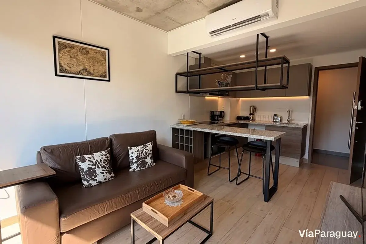 Departamento amoblado de 1 dormitorio en alquiler en Las Lomas