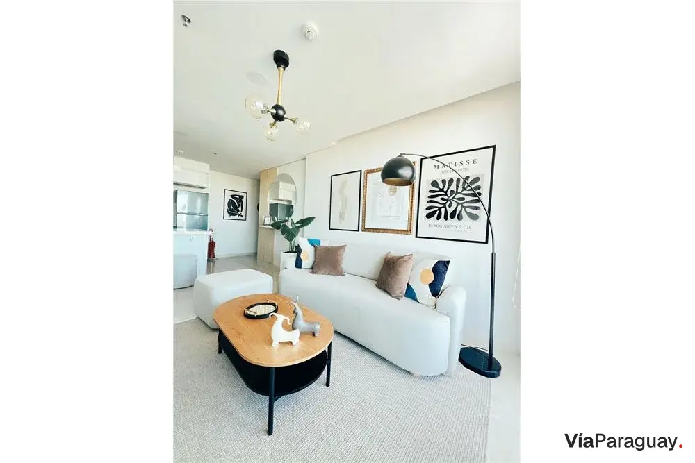 Apartamento mobiliado de 1 dormitório à venda em Ycuá Satí