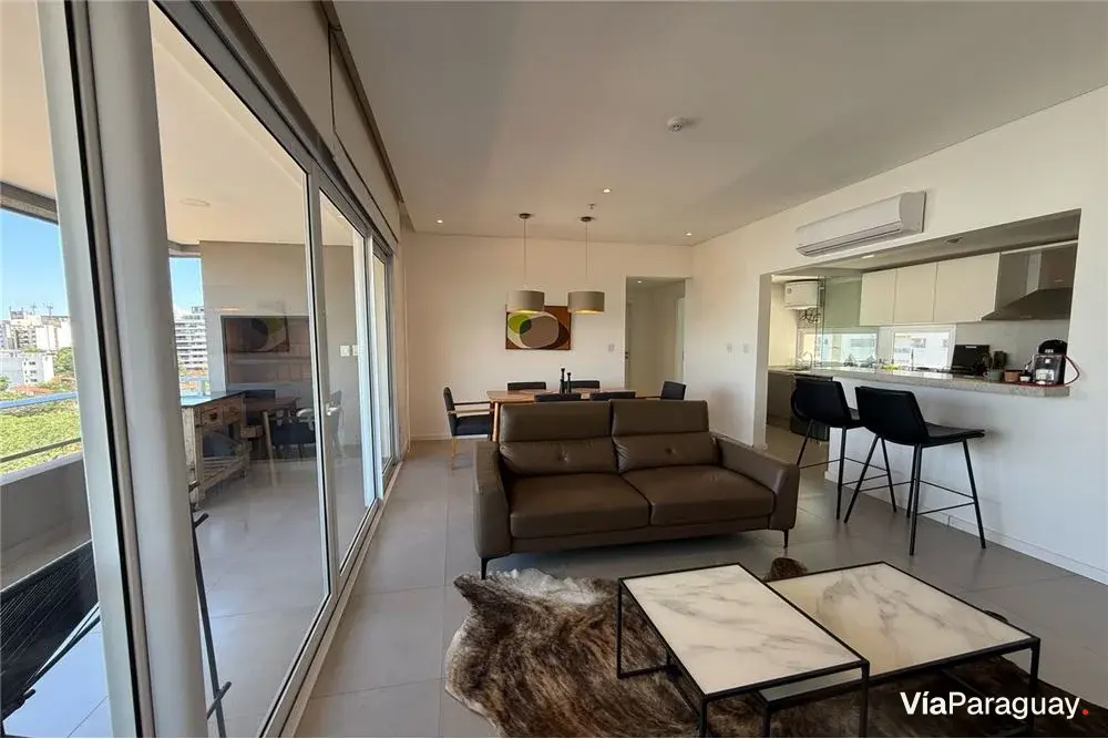 Apartamento mobiliado de 2 quartos para alugar em Las Lomas