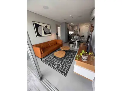 Apartamento mobiliado de 2 quartos para alugar em Mburucuyá