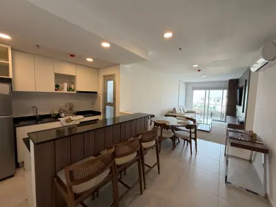 Apartamento mobiliado de 2 quartos para alugar na Molas López