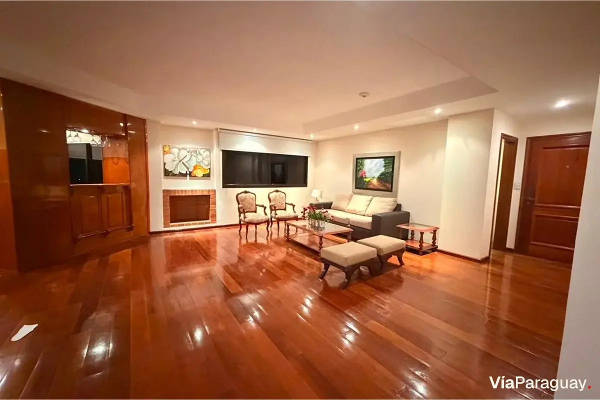 Apartamento mobiliado para alugar em Lambaré, edifício L'Excellence