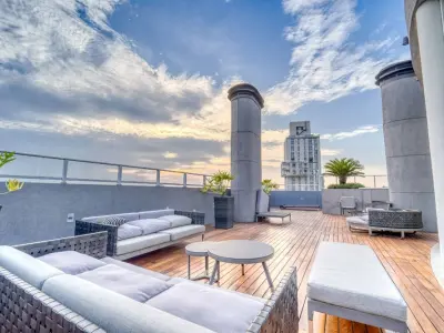 Departamento amoblado en venta en Edificio Áncora, Ycuá Satí