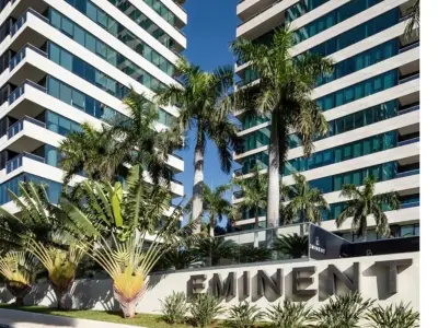 Departamento amoblado en venta en Edificio Eminent