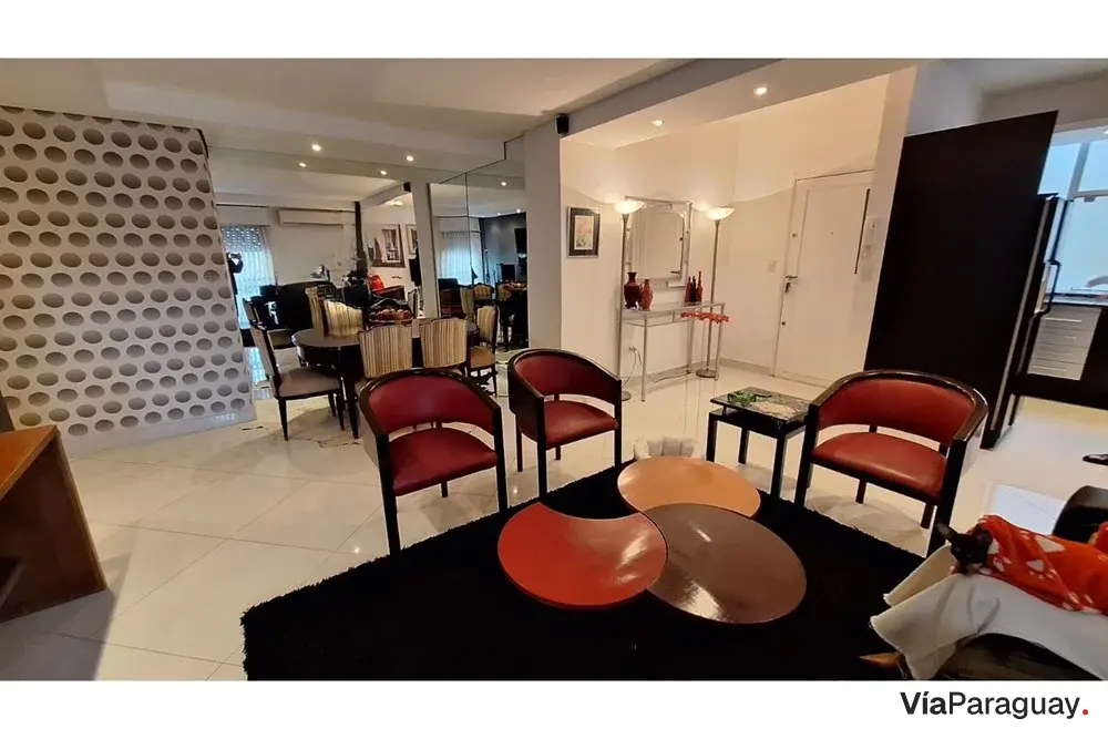 Apartamento mobiliado à venda em Encarnación, Boquerón