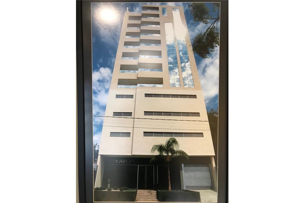 Furnished apartment for sale in Molas López, Asunción