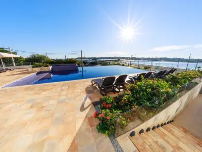 Apartamento mobiliado à venda no Torres Bolik, Encarnación