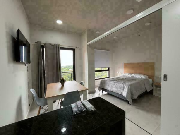 Departamento amoblado en venta en zona CIT, Luque — monoambiente