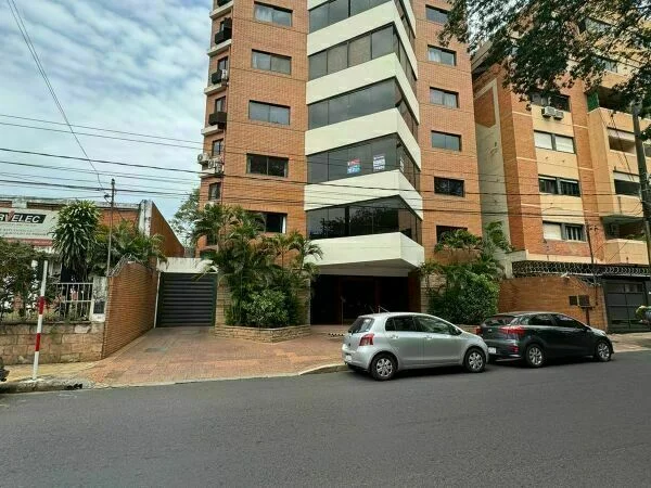 Spacious Apartment for Sale in Ciudad Nueva, Asunción, 2 Blocks from Mariscal López