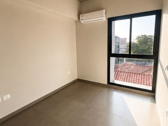 Apartamento de 1 quarto com varanda e churrasqueira em Laguna Grande, Fernando de la Mora