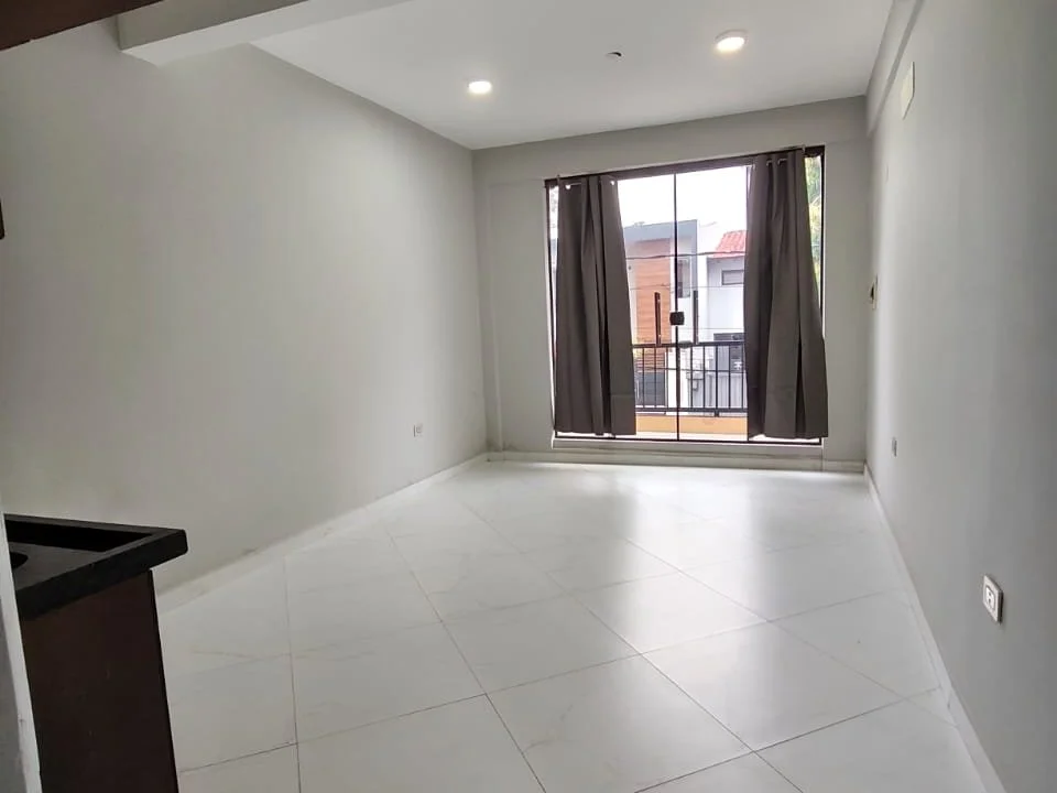 Apartamento de 1 quarto para alugar no Bairro Santo Domingo, Lambaré