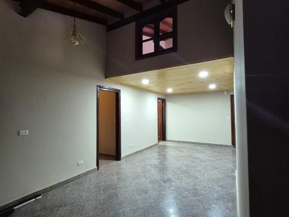 Apartamento de 2 quartos para alugar na Área 1, Ciudad del Este
