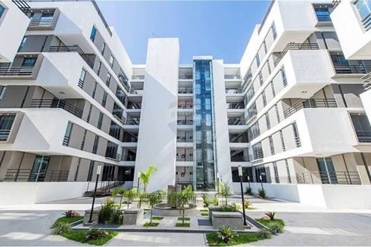 Apartamento de 2 dormitórios para alugar no Complejo Residencial Lambaré