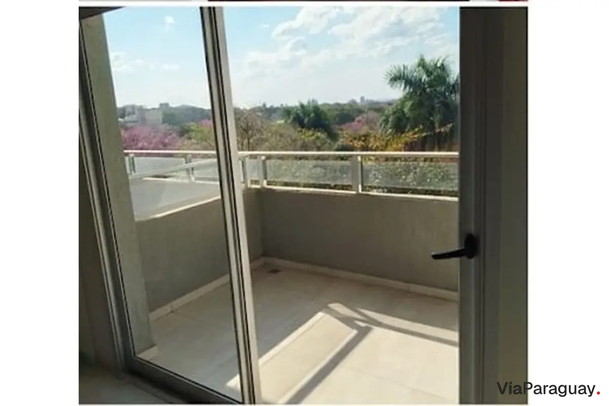 Apartamento de 2 dormitórios à venda no Balcones de Seminario