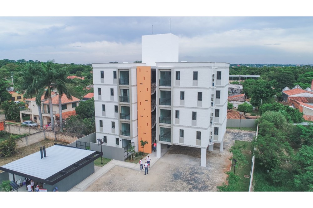 Apartamento de 2 dormitórios à venda no Insignia 1, Luque