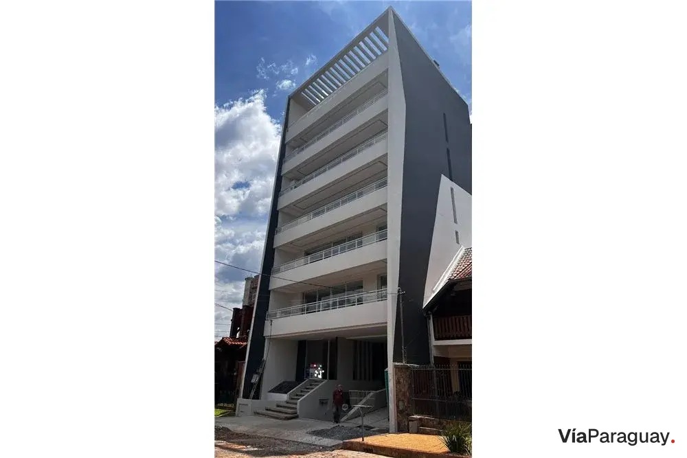 Apartamento de 2 dormitórios à venda em Madame Lynch