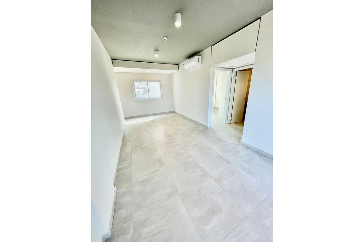 Departamento de 2 dormitorios en venta en Mburicaó