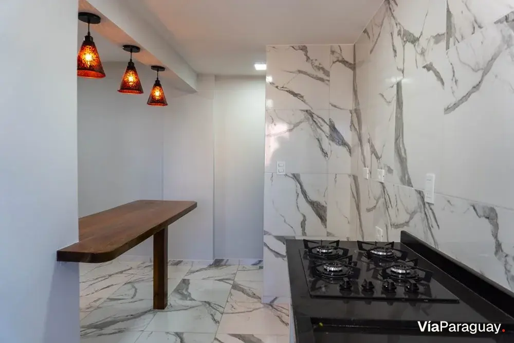 Apartamento de 2 dormitórios à venda no Microcentro