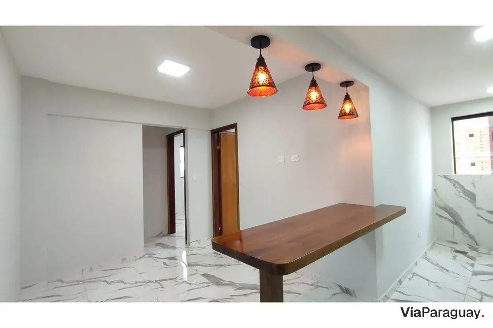 Apartamento de 2 dormitórios à venda no Microcentro