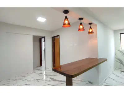 Apartamento de 2 dormitórios à venda no Microcentro