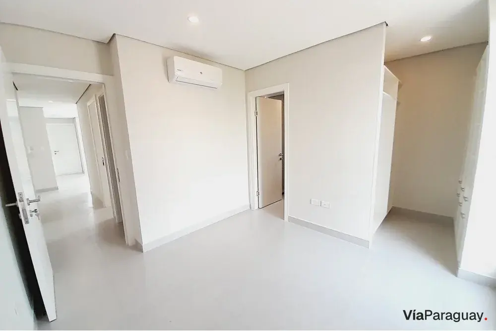 Apartamento de 2 dormitórios à venda no Town Center Cañada