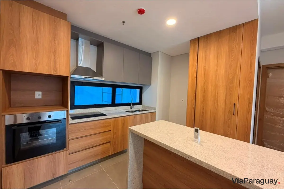 Departamento de 2 dormitorios en venta en Ycuá Satí