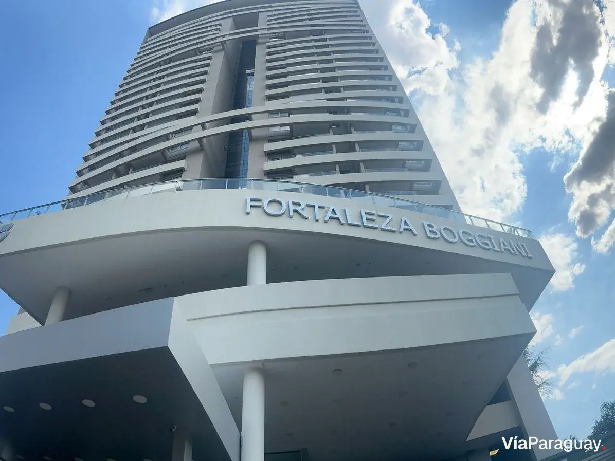 Departamento de 2 habitaciones en alquiler en Fortaleza Boggiani
