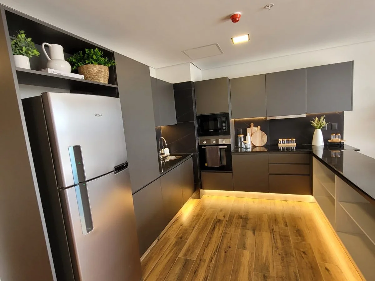 Apartamento com 2 suítes no Edifício Albor, na Molas López