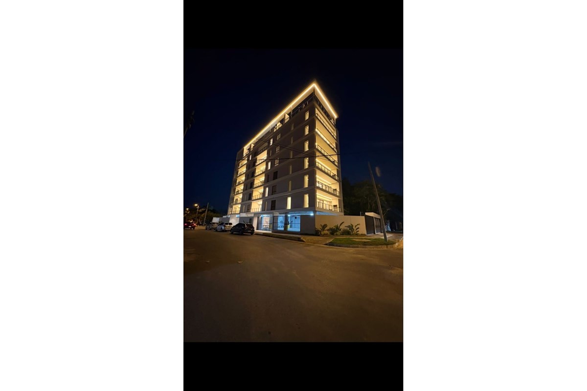Apartamento de 3 dormitórios para alugar no Alfevi Residence
