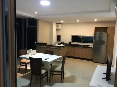 Apartamento de 3 quartos no Paraná Country Club