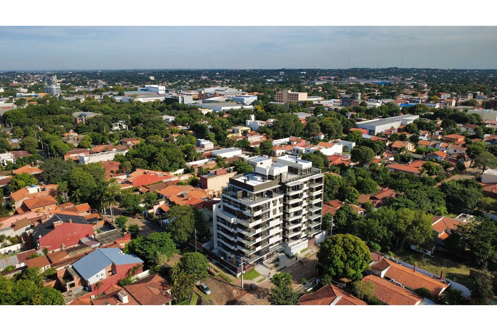 3-bedroom apartment for sale in Los Laureles