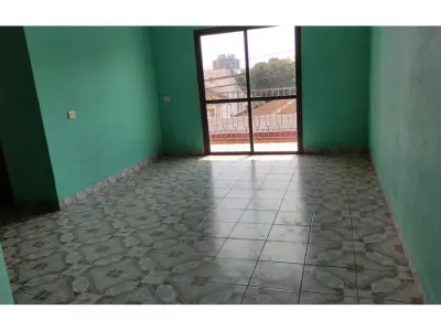 Departamento de dos habitaciones en alquiler en Encarnación