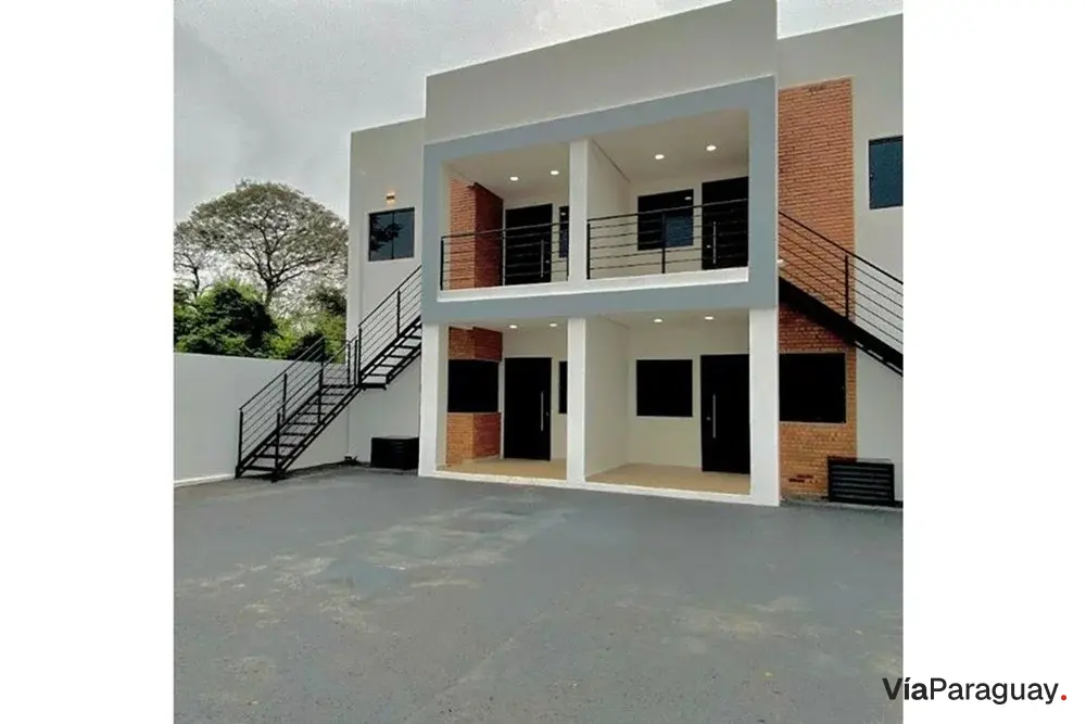 Apartamento duplex à venda em condomínio, Loma Merlo