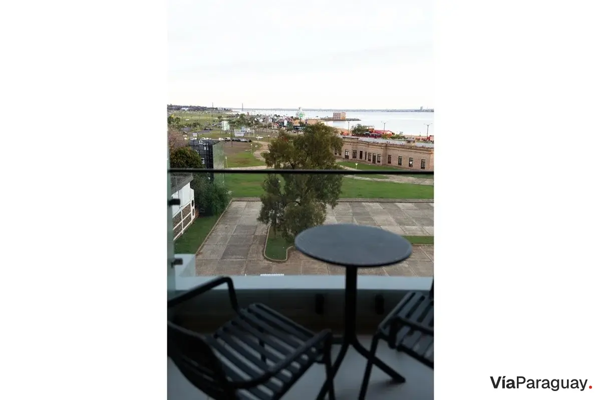 Departamento en alquiler amoblado en Edificio Vivo Costanera
